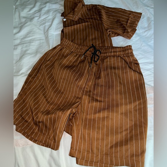 Man Short + button-up Shirt Matching Set - Picture 2 of 2